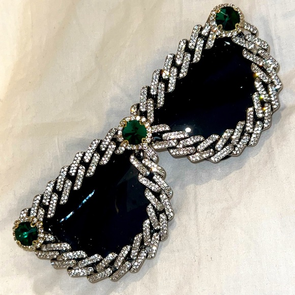 Curb link crystal sunglasses - Picture 3 of 5